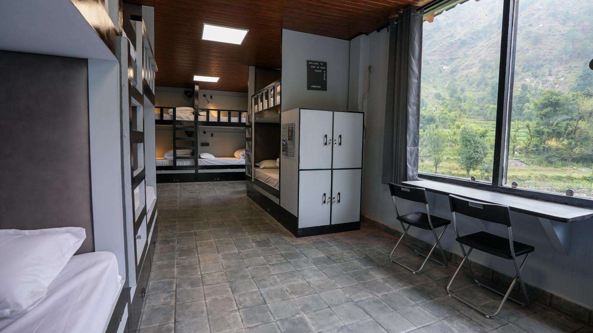Sort By Stays, Kareri Dharamshala Bagian luar foto
