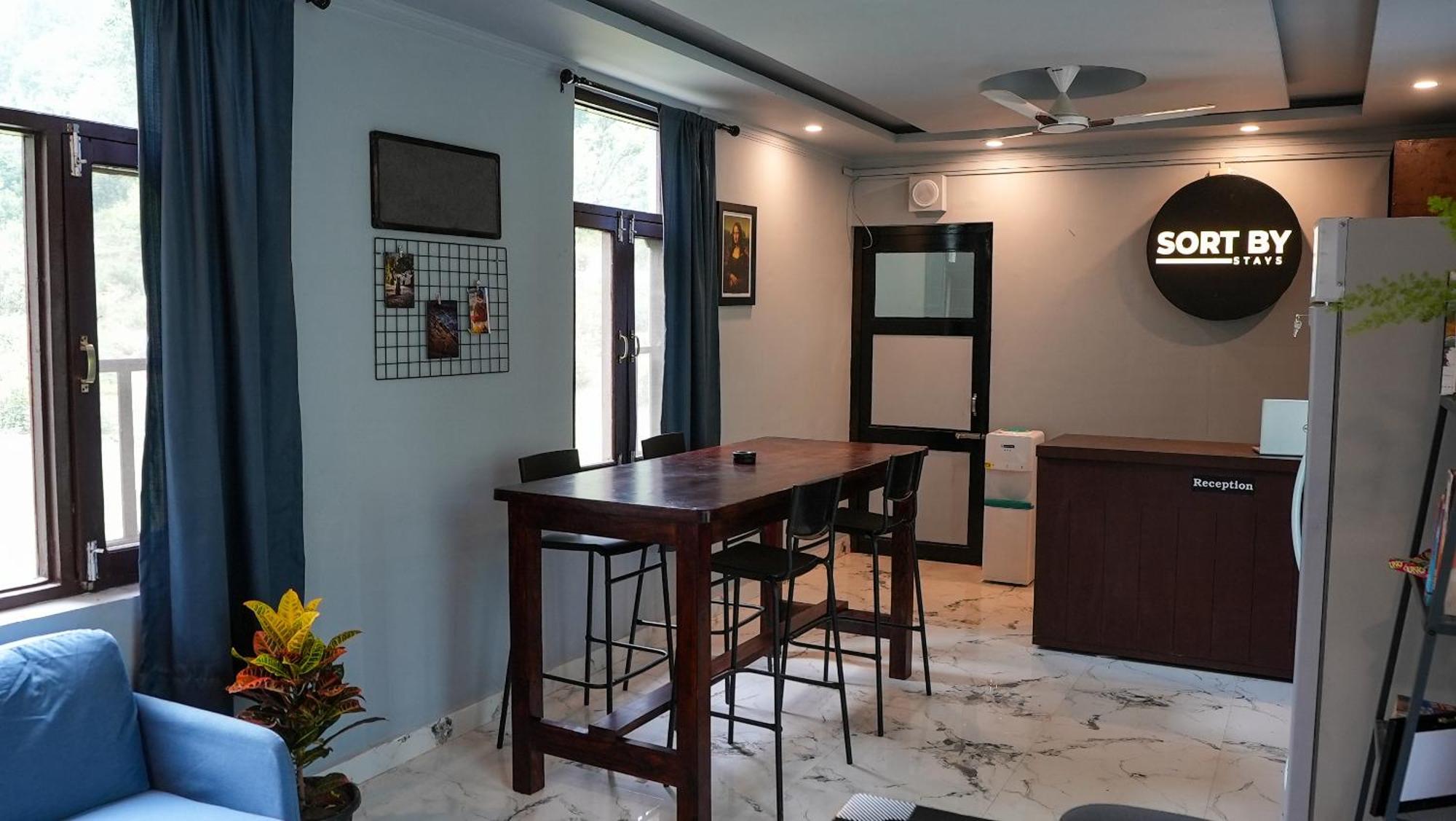 Sort By Stays, Kareri Dharamshala Bagian luar foto